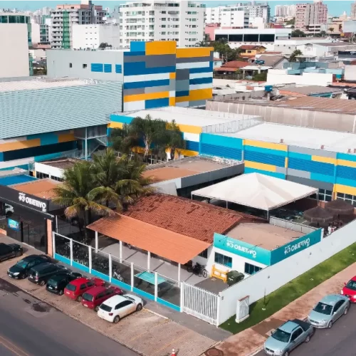 Fachada da Unidade Vicente Pires - Colégio Objetivo DF