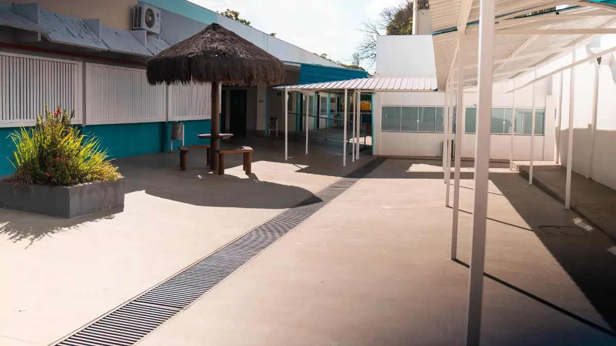 Pátio e Convivência Estudantil - Colégio Objetivo DF Unidade Asa Norte