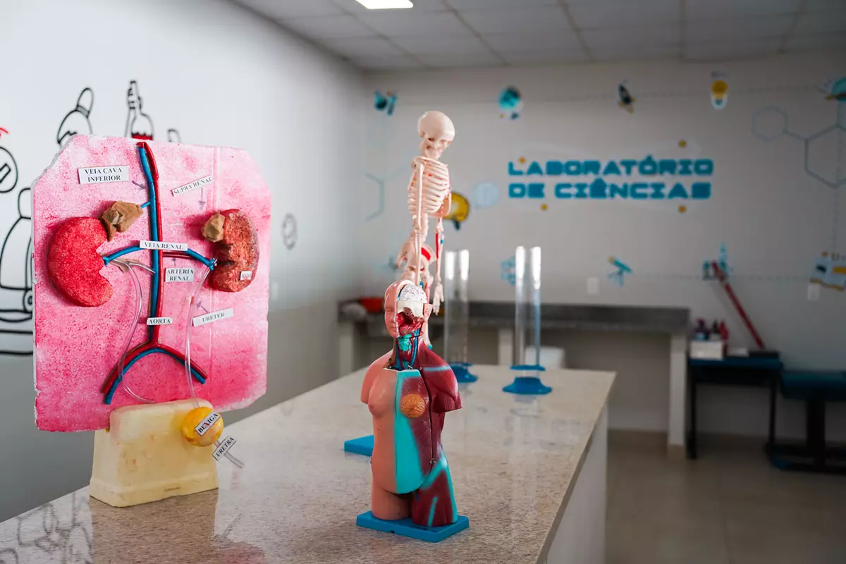 Pátio Central de Recreação - Colégio Objetivo DF Unidade Samambaia